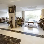 Ayoon Almmlaka Hotel Suites